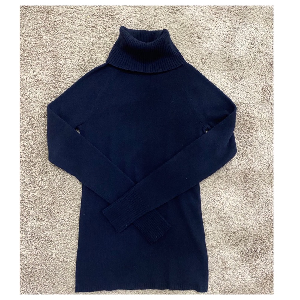 Theory cashmere blue lightweight turtleneck women’s size xs